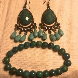 Bracelet and earrings.